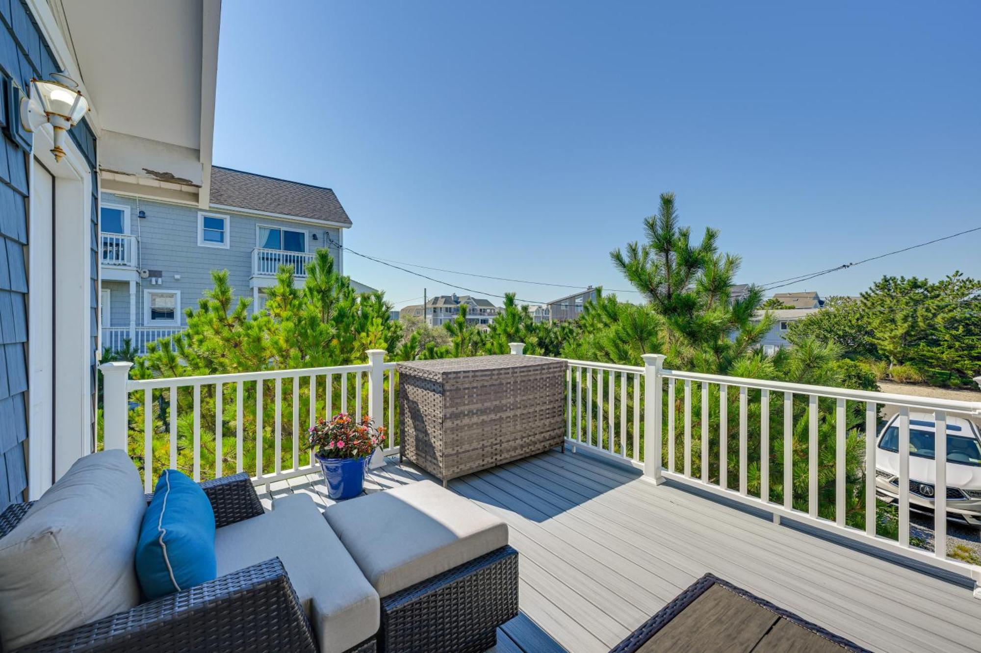Westhampton Beach Home With Deck And Ocean Views! Extérieur photo