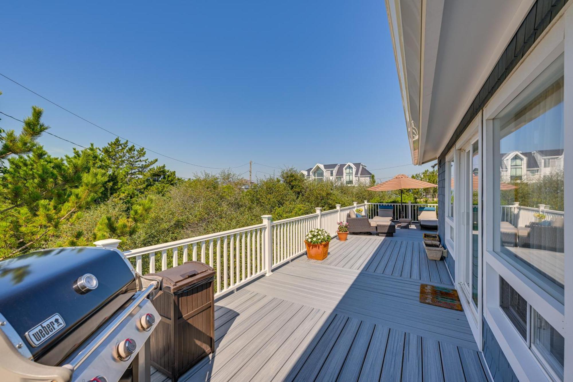 Westhampton Beach Home With Deck And Ocean Views! Extérieur photo